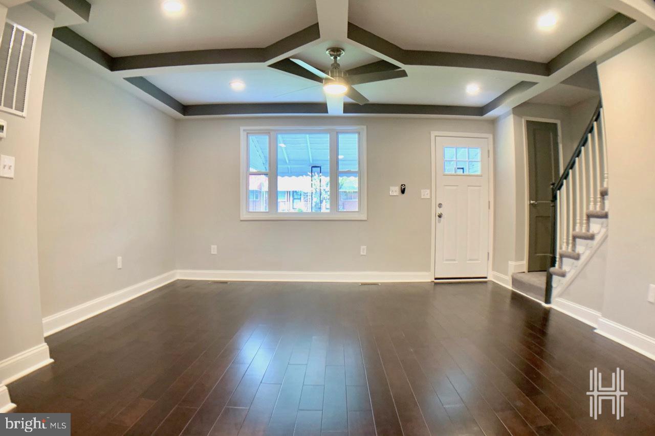 4108 Mountwood Road Baltimore, MD 21229 - Photo 10 of 25 Gallery Image 10