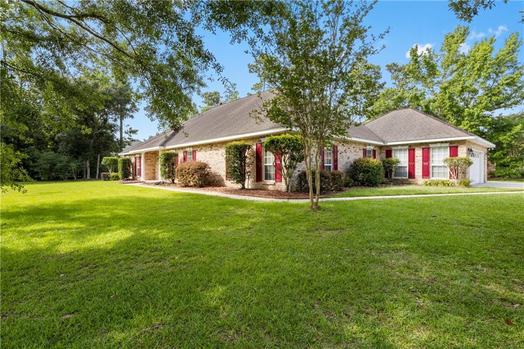 1024 Bay Ridge Drive Slidell, LA 70461 - Photo 3 of 38 Gallery Image 3