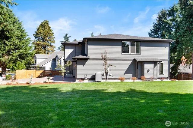 $1,249,000 | 14060 7th Place South, Burien, WA 98168