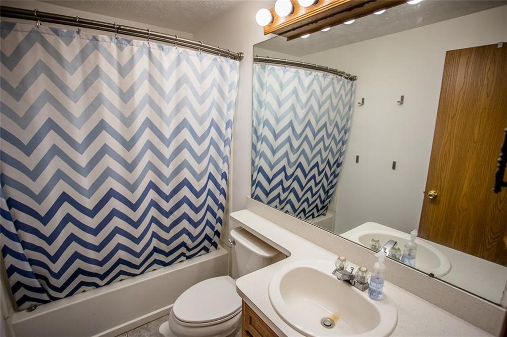 3122 Mitchell Road Springfield, OH 45502 - Photo 5 of 40