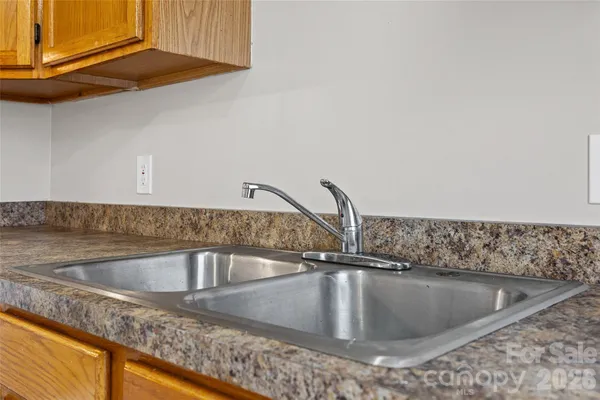 $207,500 | 1560 Hunt Club Court, Rock Hill, SC 29732