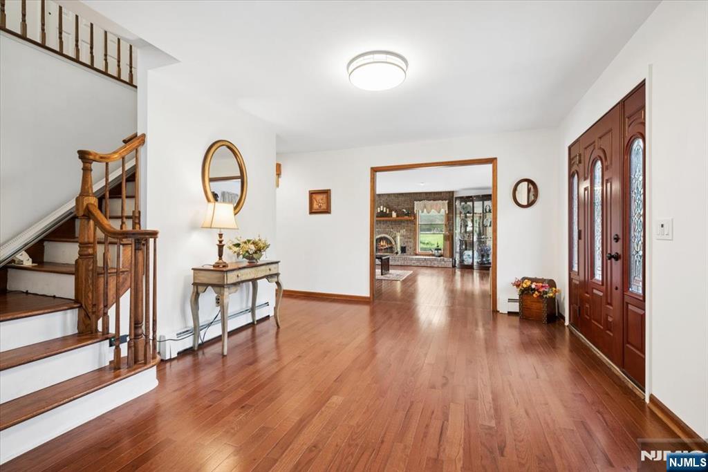 5 Glen Ridge Drive Long Valley, NJ 07853 - Photo 4 of 40