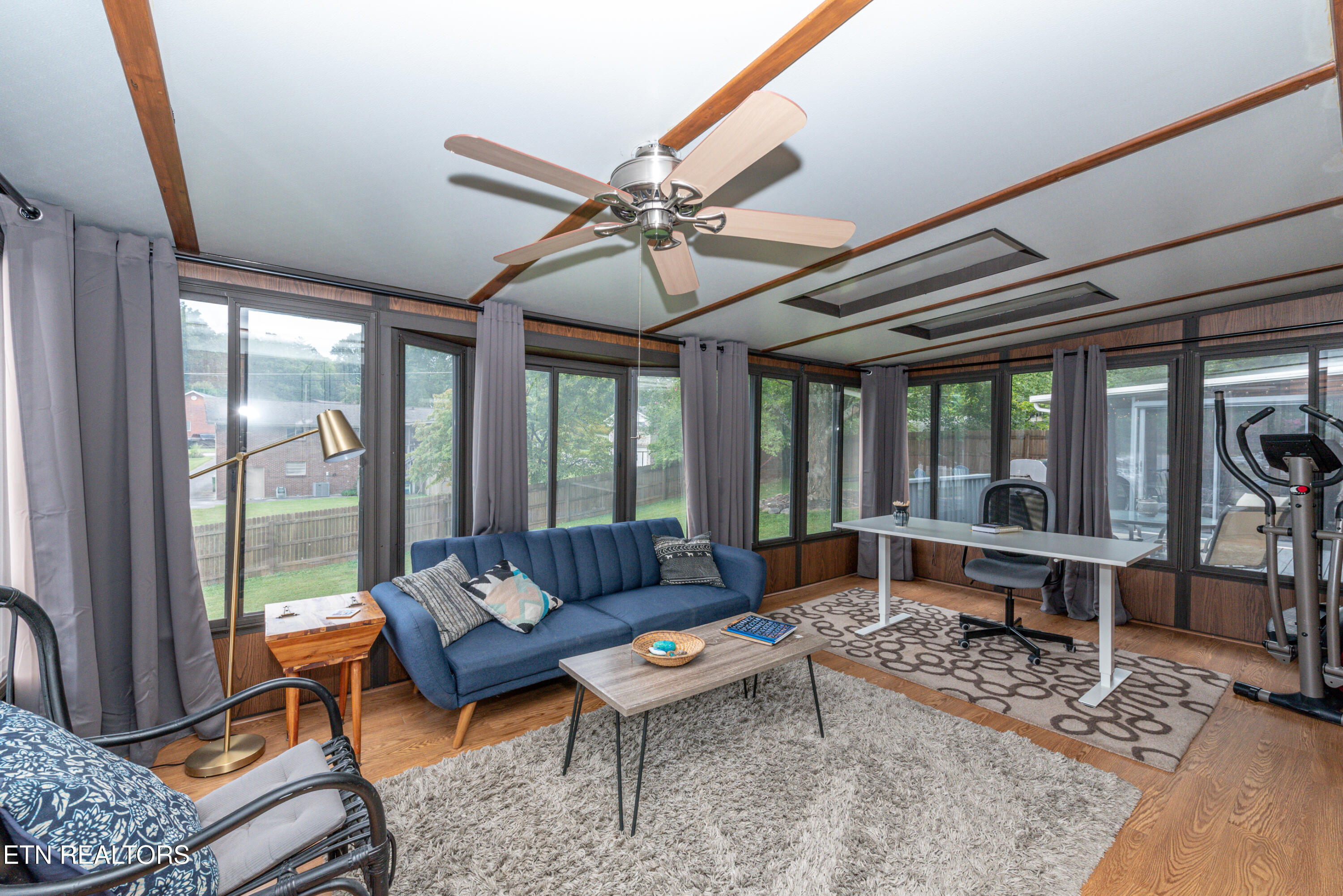 402 Montvale Station Road Maryville, TN 37803 - Photo 28 of 48 Sunroom