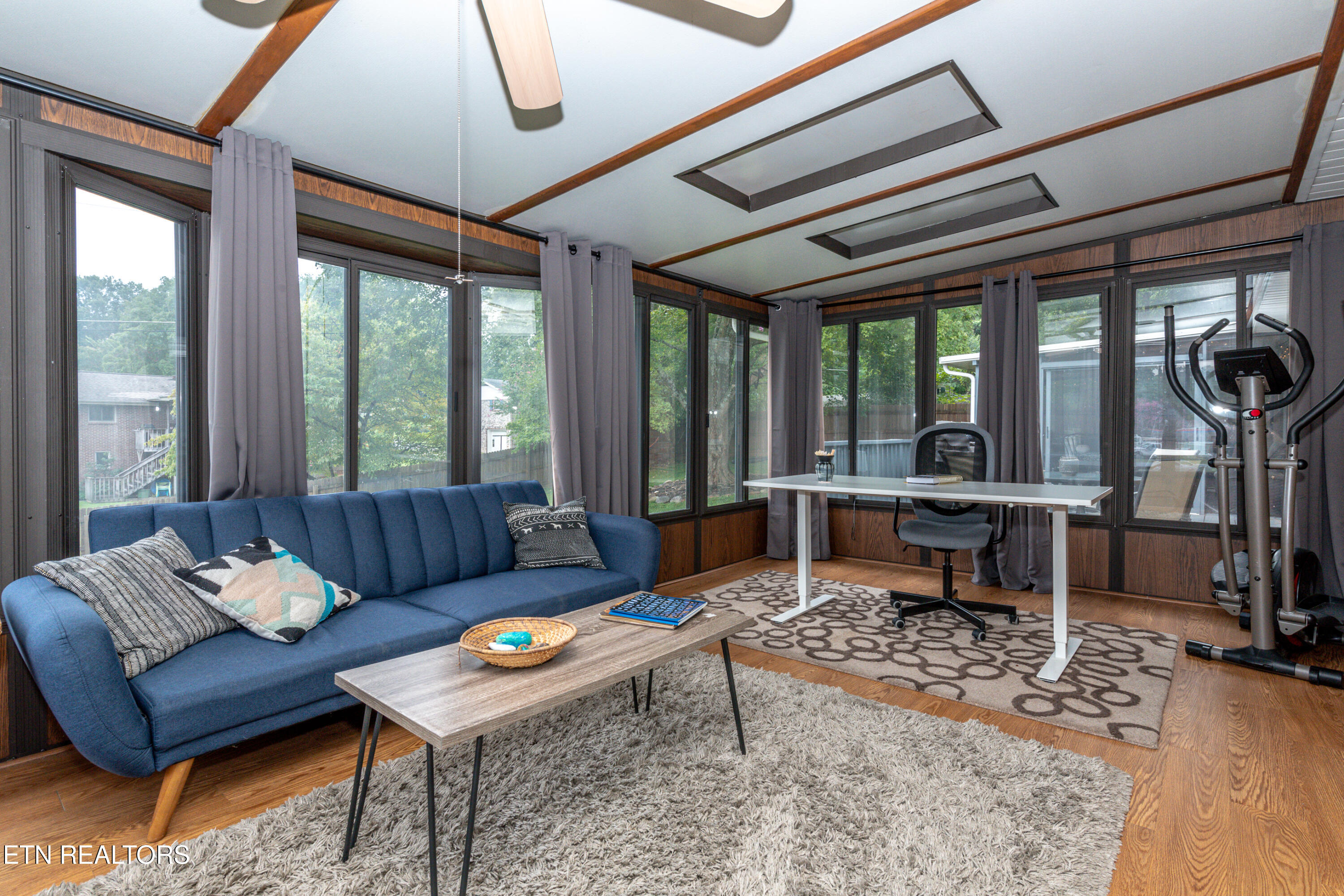 402 Montvale Station Road Maryville, TN 37803 - Photo 30 of 48 Sunroom