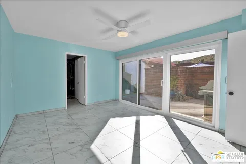 $435,000 | 2490 East Miramonte Circle, Unit B, Palm Springs, CA 92264