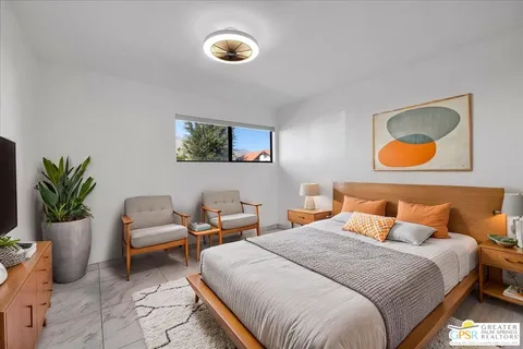 $435,000 | 2490 East Miramonte Circle, Unit B, Palm Springs, CA 92264