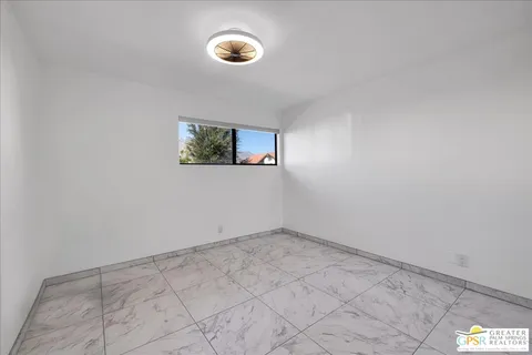 $435,000 | 2490 East Miramonte Circle, Unit B, Palm Springs, CA 92264