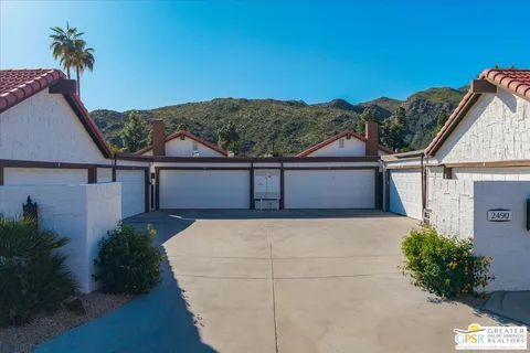 $435,000 | 2490 East Miramonte Circle, Unit B, Palm Springs, CA 92264