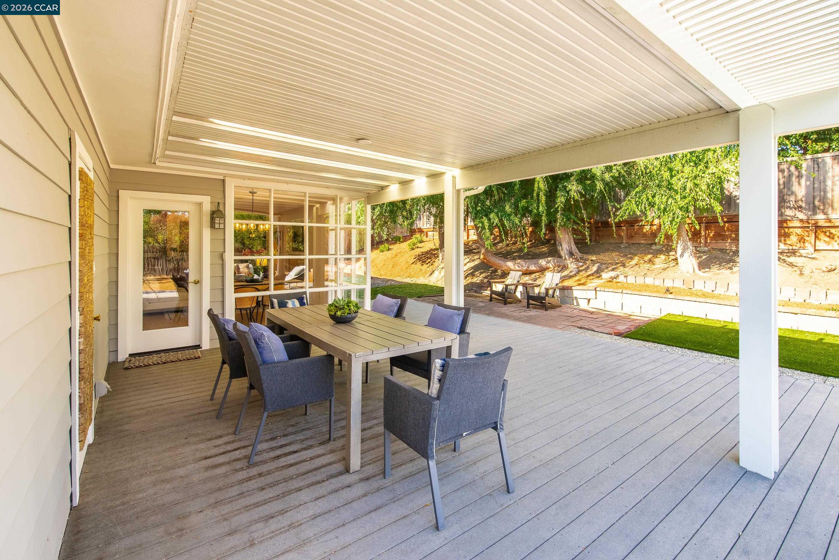 1132 Sunset Loop Lafayette, CA 94549 - Photo 29 of 40 Gallery Image 29