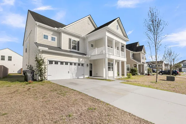 $449,000 | 370 Bradley Bend Drive, Moncks Corner, SC 29461