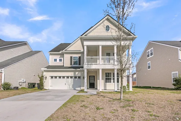 $449,000 | 370 Bradley Bend Drive, Moncks Corner, SC 29461