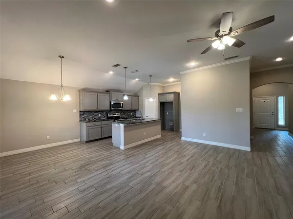 $1,845 | 148 Frank Street, Greenville, TX 75402