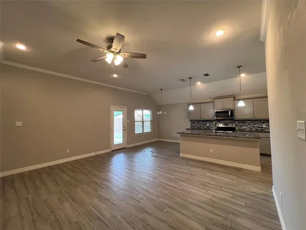 $1,845 | 148 Frank Street, Greenville, TX 75402