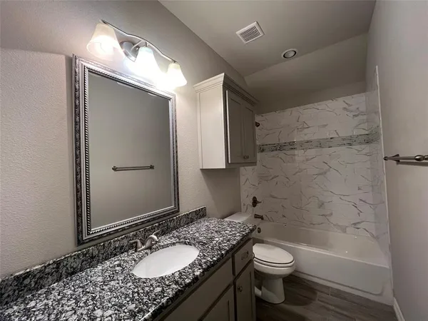 $1,845 | 148 Frank Street, Greenville, TX 75402