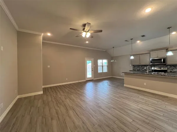 $1,845 | 148 Frank Street, Greenville, TX 75402