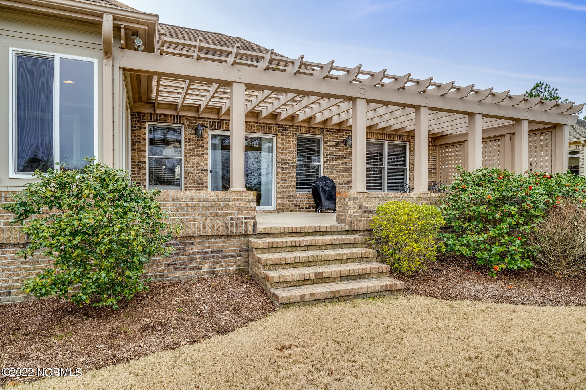 144 Legacy Lakes Wallace, NC 28466 - Photo 2 of 24 144LegacyLakes-28