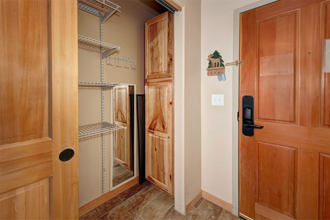 23110 Highway 6, Unit 5062 Keystone, CO 80435 - Photo 12 of 37 a bathroom with a shower