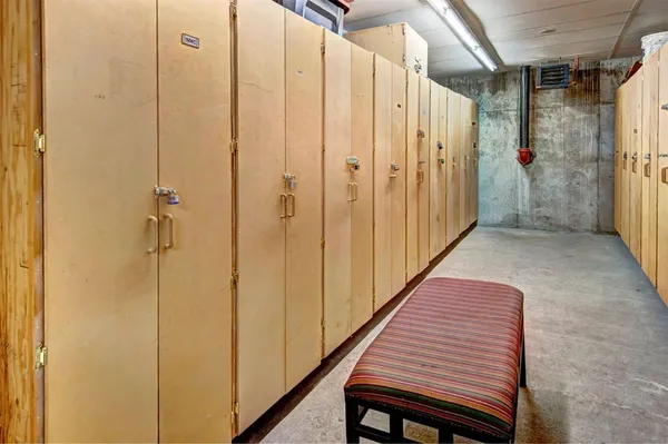 a view of a indoor garage