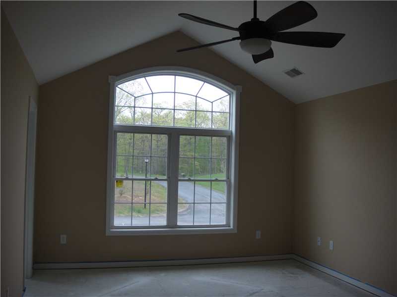 189 Cottrell Road Tiverton, RI 02878 - Photo 7 of 8 Master Bedroom.