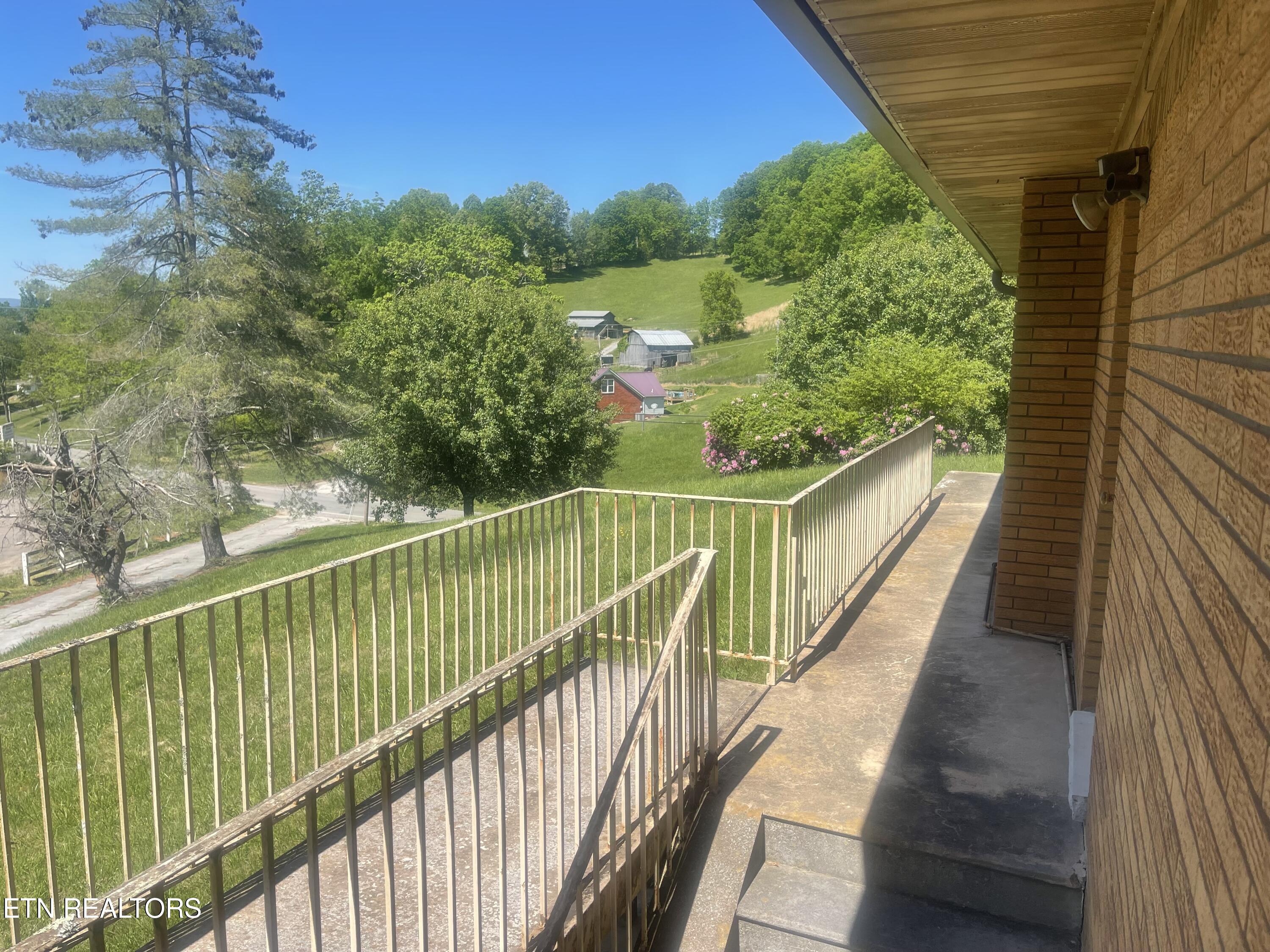 980 Blue Top Road Tazewell, TN 37879 - Photo 37 of 42 IMG_6273