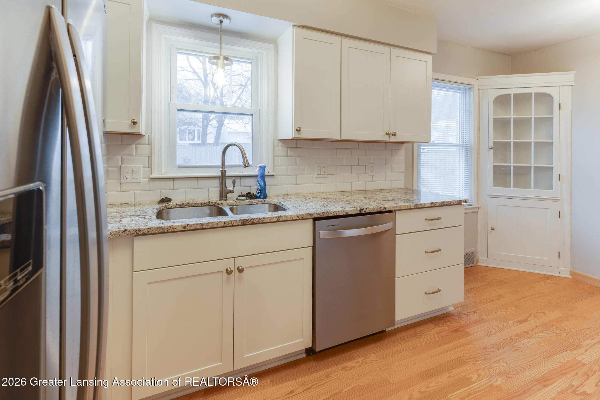 2210 Fairfax Road Lansing, MI 48910 - Photo 10 of 25 2210_Fairfax_KIM-20