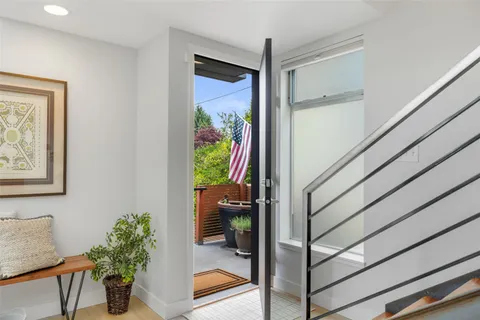 $965,000 | 4529 34th Avenue South, Seattle, WA 98118