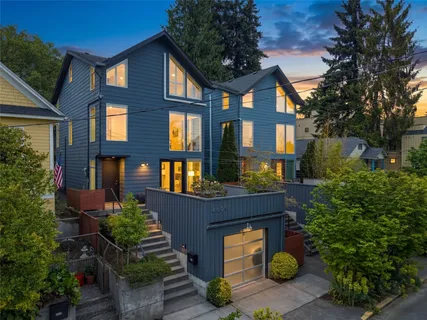 $965,000 | 4529 34th Avenue South, Seattle, WA 98118
