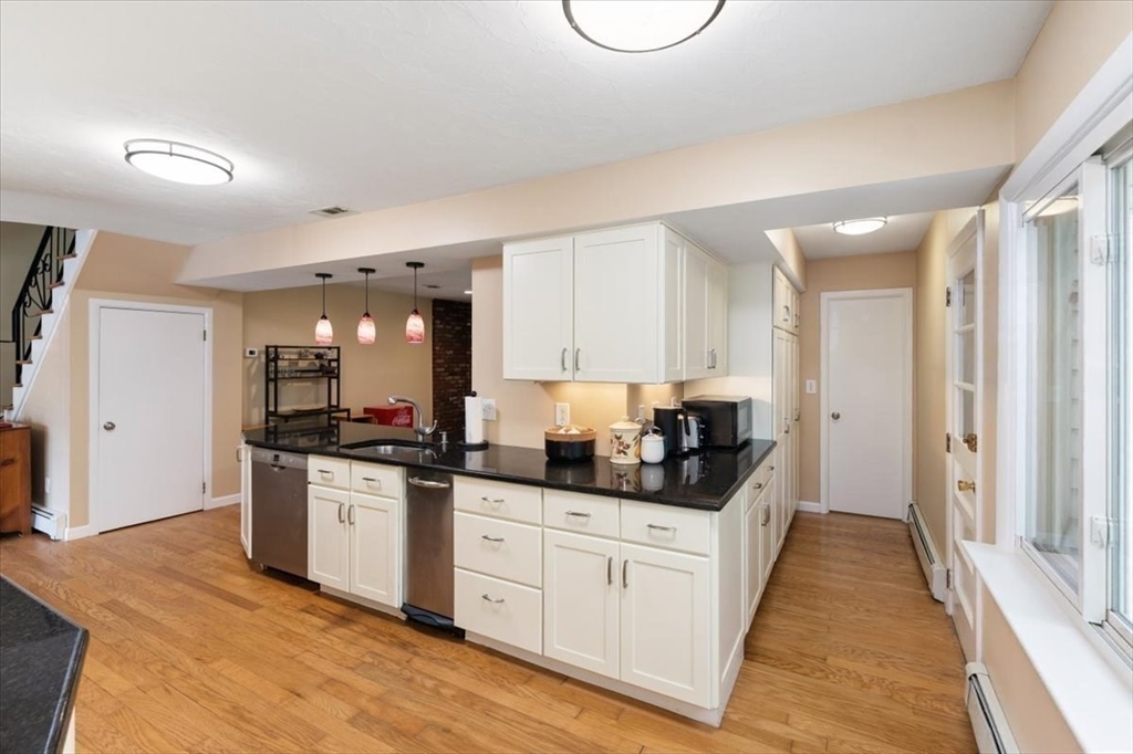9 Ruthellen Road Holliston, MA 01746 - Photo 8 of 35 Gallery Image 8