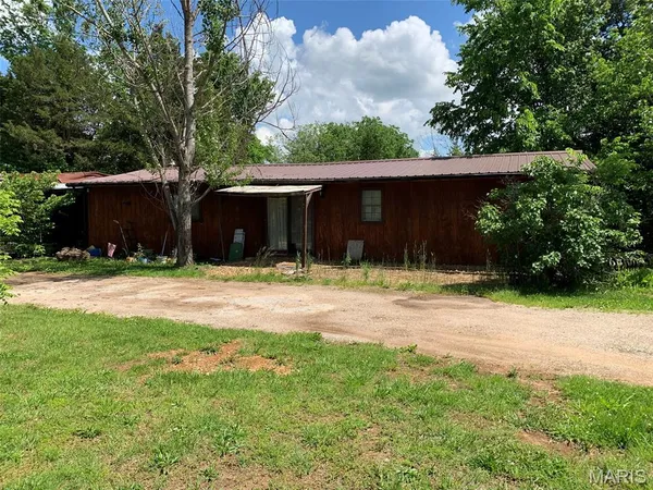 $195,000 | 420 Nancy Drive, Lonedell, MO 63060