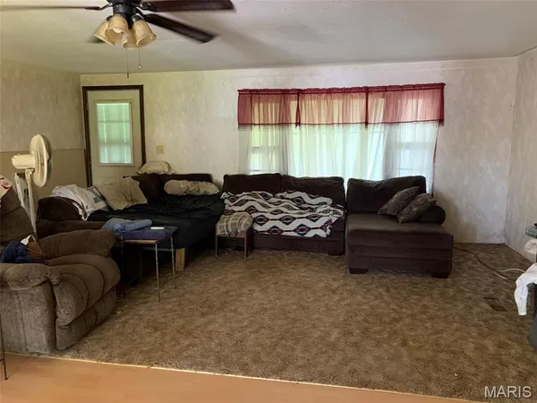 $195,000 | 420 Nancy Drive, Lonedell, MO 63060