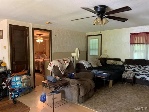 $195,000 | 420 Nancy Drive, Lonedell, MO 63060