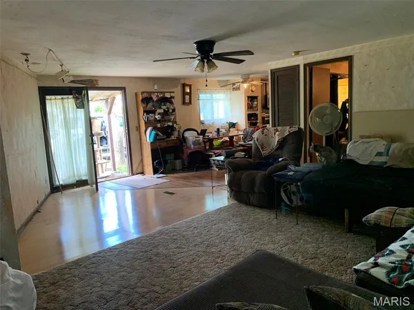 $195,000 | 420 Nancy Drive, Lonedell, MO 63060