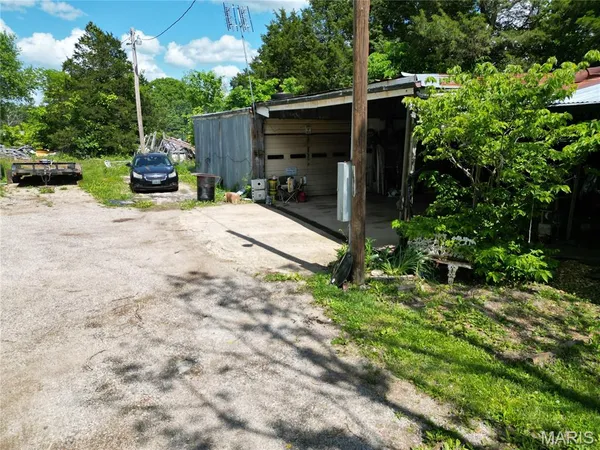 $195,000 | 420 Nancy Drive, Lonedell, MO 63060