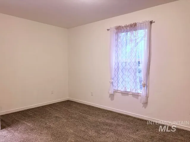 $295,000 | 104 North Hornet Creek Street, Council, ID 83612