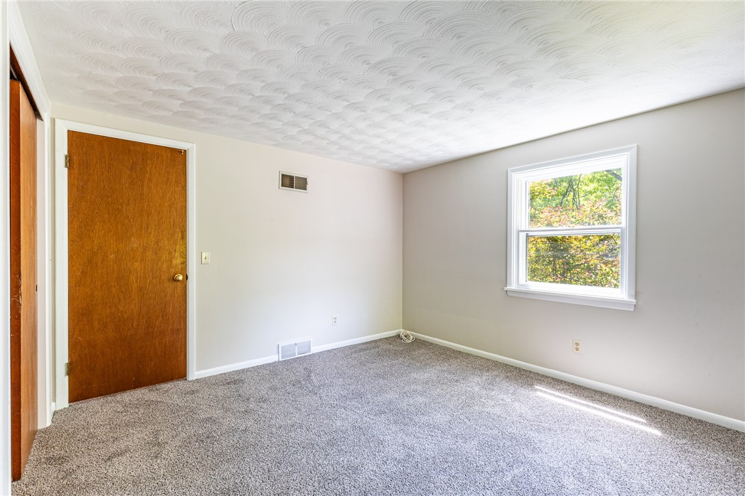 274 Parkview Drive Rochester, NY 14625 - Photo 29 of 41 Bedroom 2 other view.