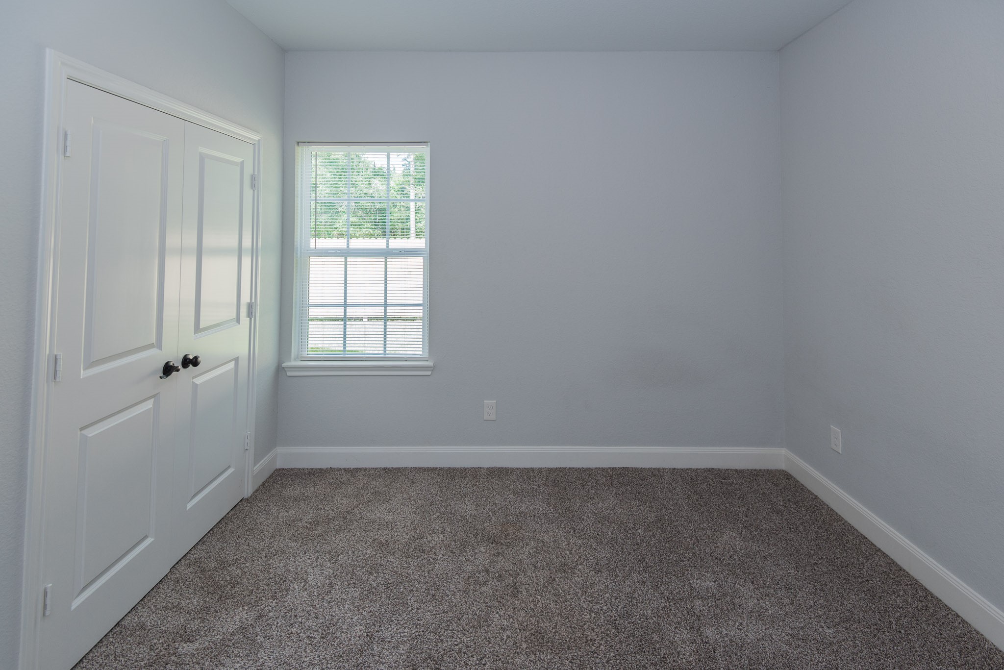 7705 Pin Oak Street Montgomery, TX 77316 - Photo 13 of 24 Bedroom 2