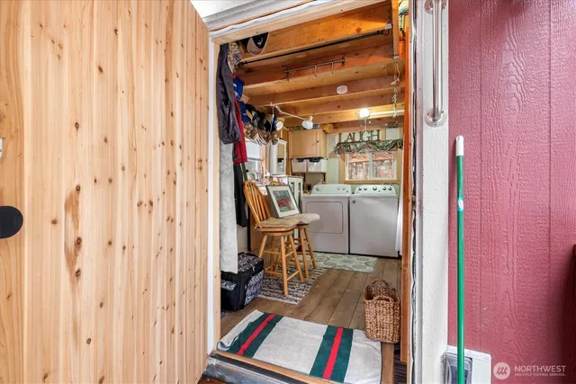 $298,999 | 165 Nisqually Way, Ashford, WA 98304