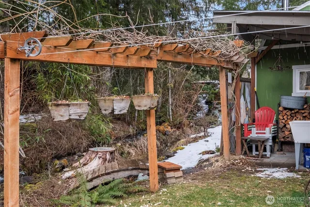 $298,999 | 165 Nisqually Way, Ashford, WA 98304