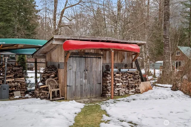 $298,999 | 165 Nisqually Way, Ashford, WA 98304