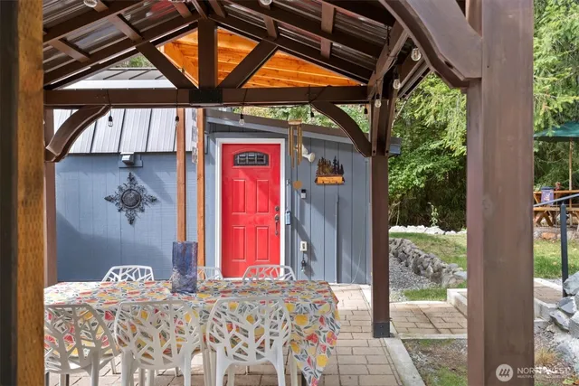 $298,999 | 165 Nisqually Way, Ashford, WA 98304