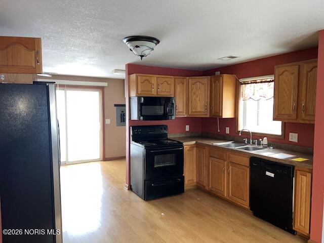 549 Dorcas Road Holland, OH 43528 - Photo 15 of 25 12-Kitchen