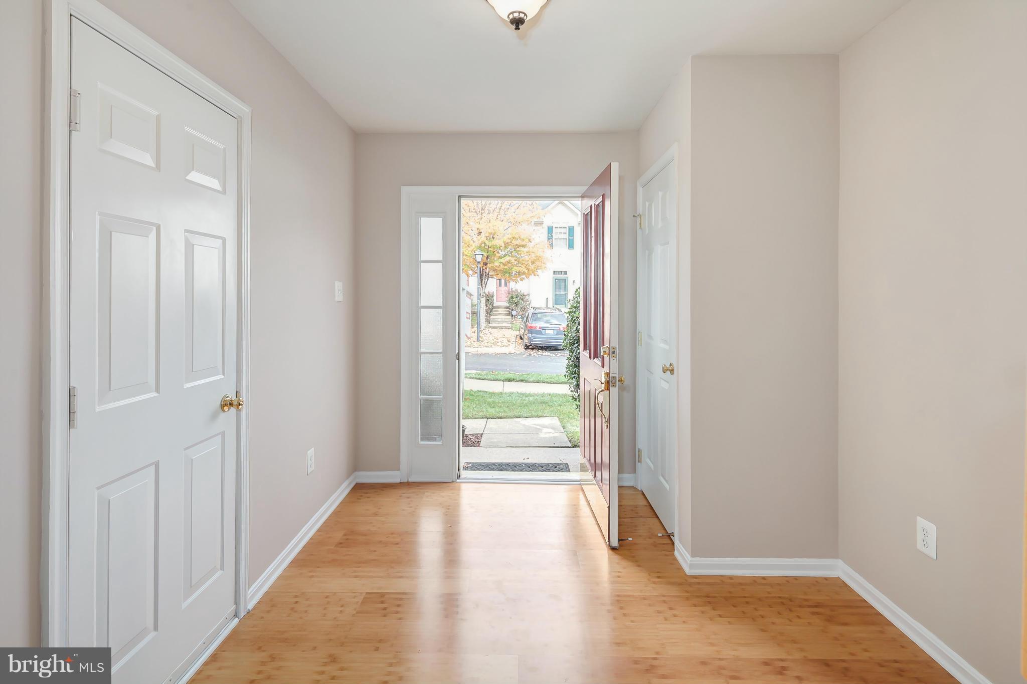 13378 Rushing Water Way Germantown, MD 20874 - Photo 2 of 30 Interior (General)