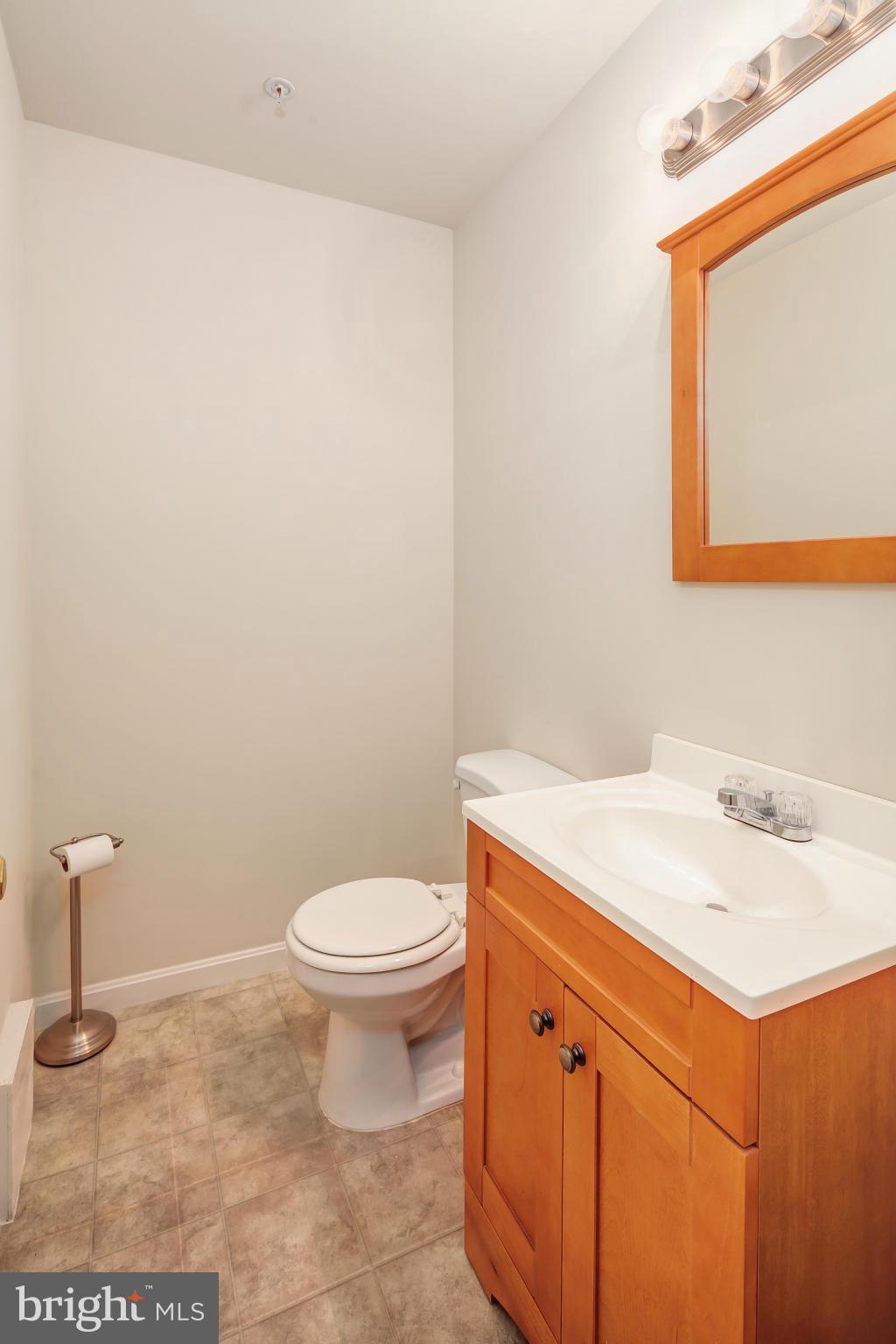 13378 Rushing Water Way Germantown, MD 20874 - Photo 4 of 30 Bath