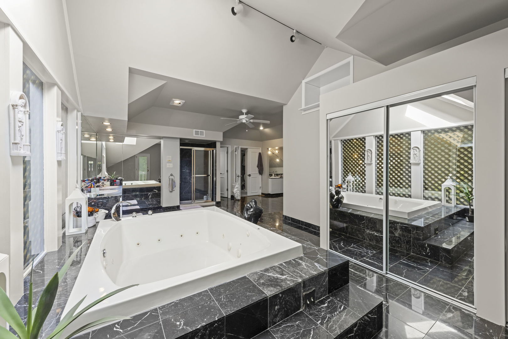 23W735 Hobson Road Naperville, IL 60540 - Photo 53 of 84 Gallery Image 53