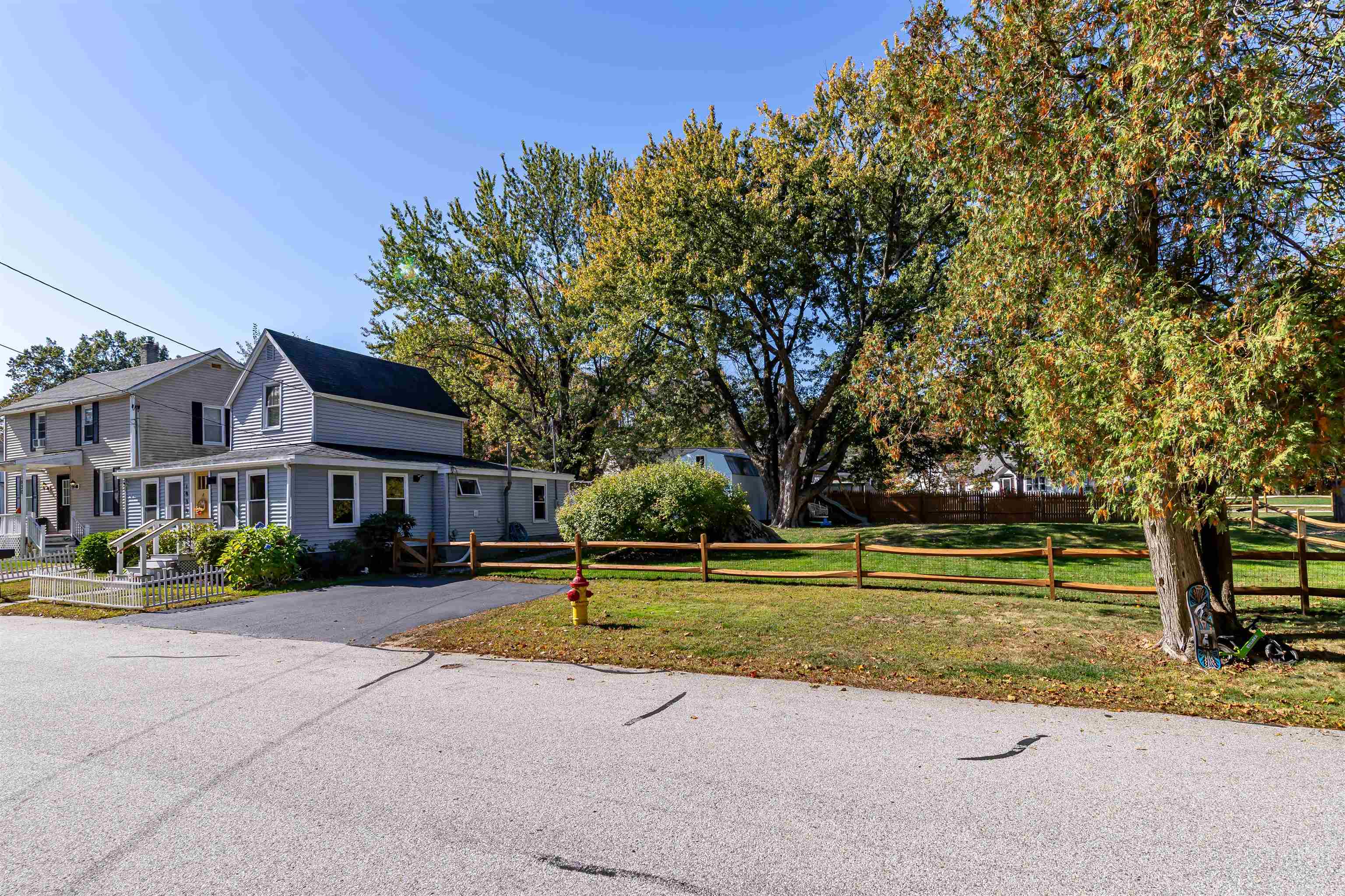 1936 Lake Shore Road Manchester, NH 03109 - Photo 28 of 38