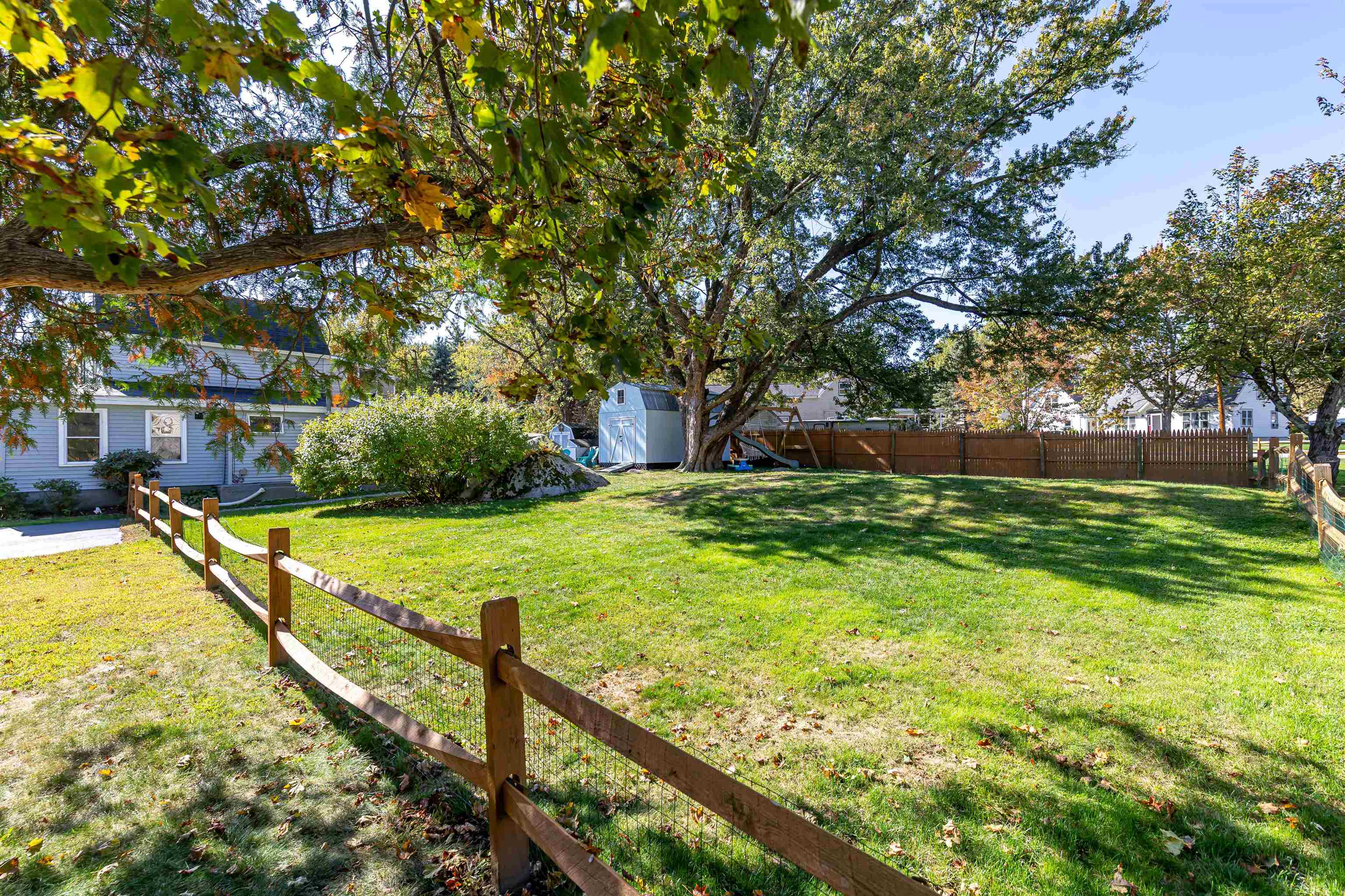 1936 Lake Shore Road Manchester, NH 03109 - Photo 30 of 38