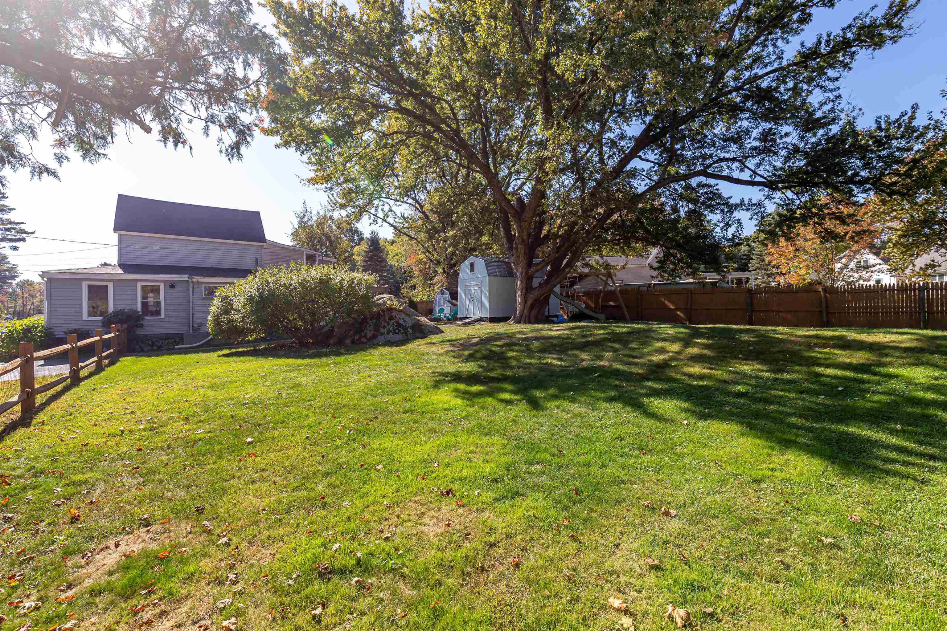 1936 Lake Shore Road Manchester, NH 03109 - Photo 31 of 38