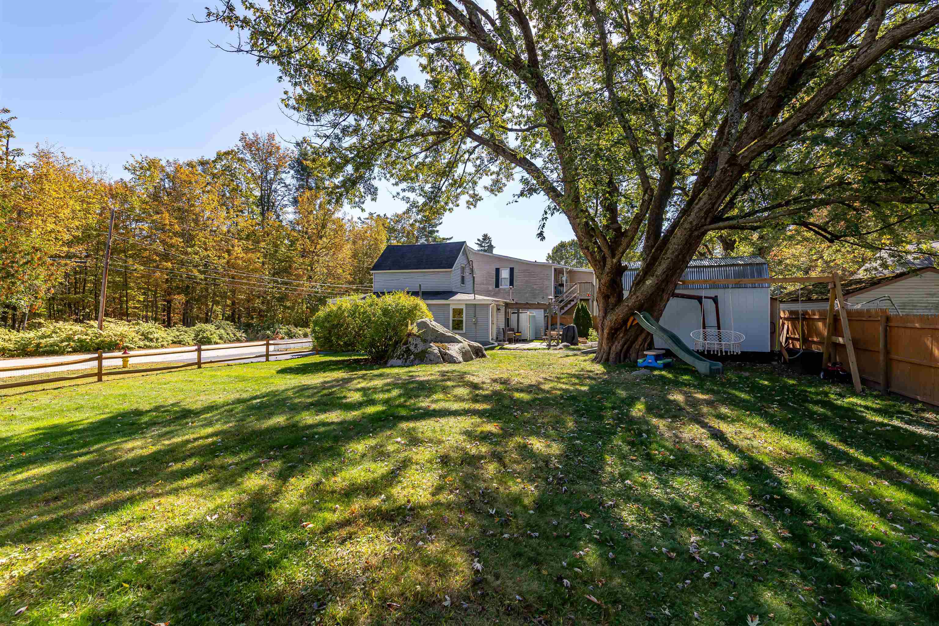 1936 Lake Shore Road Manchester, NH 03109 - Photo 32 of 38