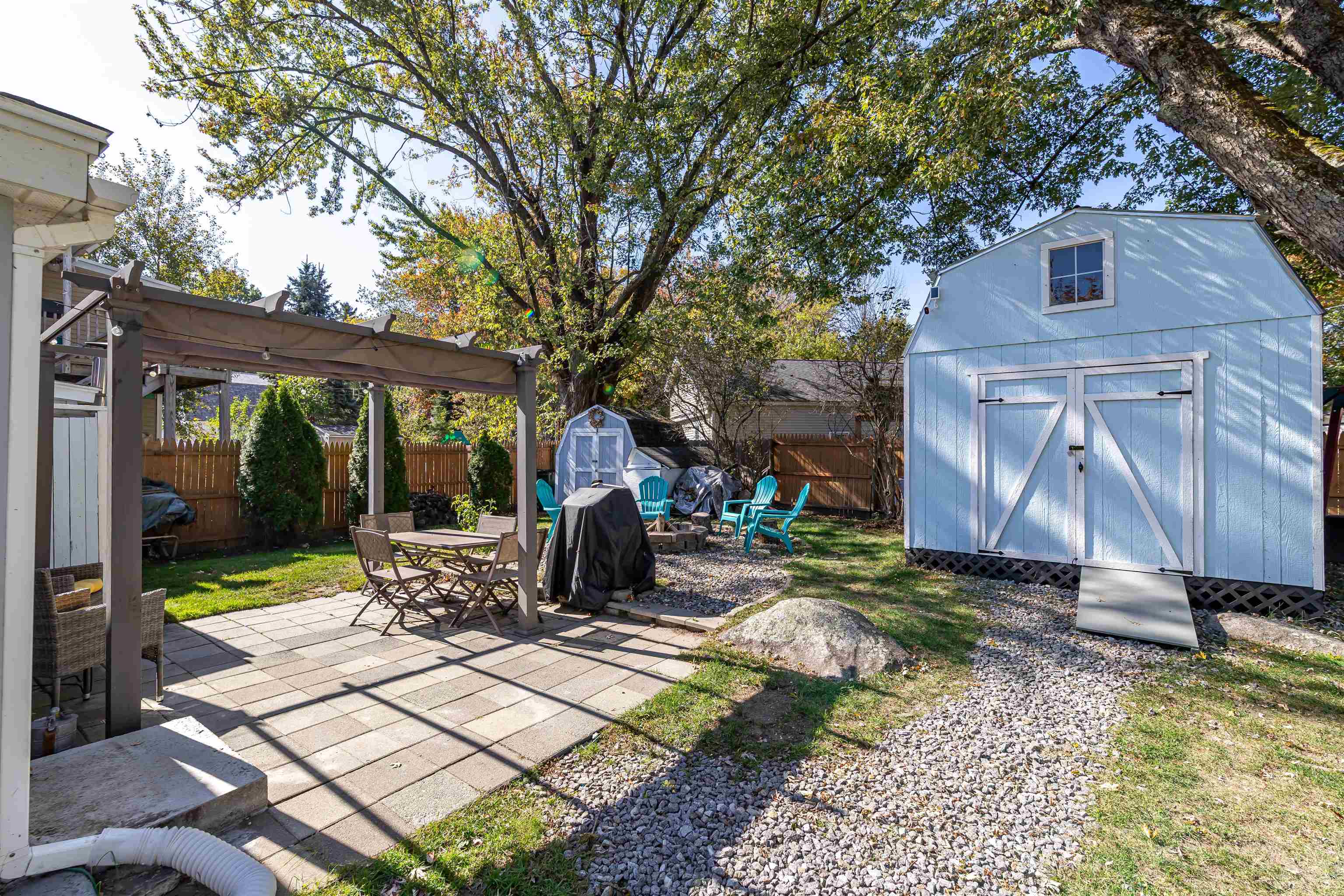 1936 Lake Shore Road Manchester, NH 03109 - Photo 34 of 38