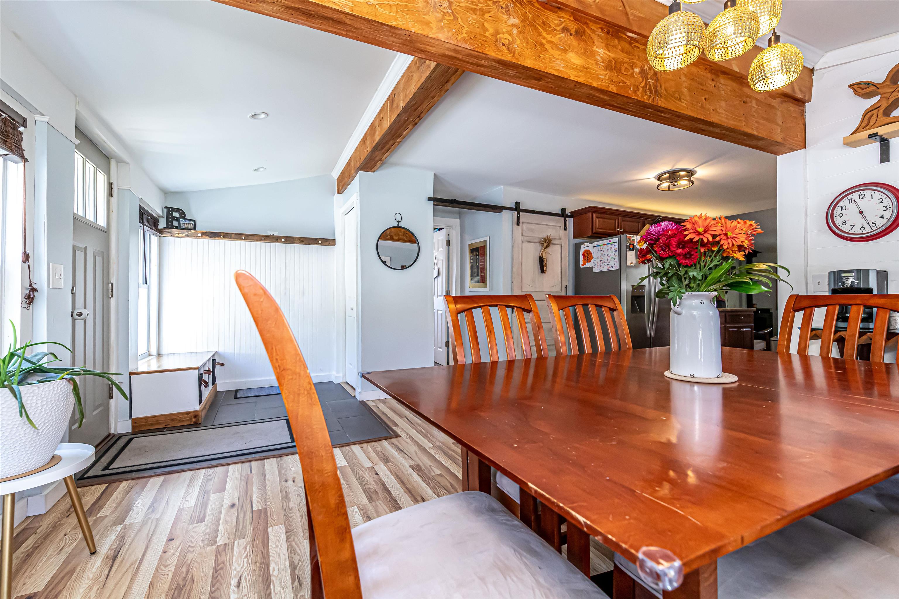 1936 Lake Shore Road Manchester, NH 03109 - Photo 5 of 38